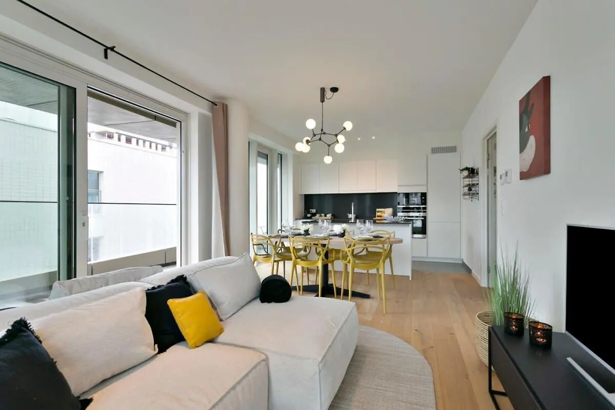 Huswell - Bright, Modern Apartment With Terrace Near Beach Ostend